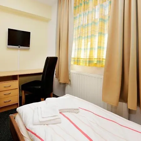 Goldener Hahn Hotell