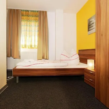 Goldener Hahn Duisburg